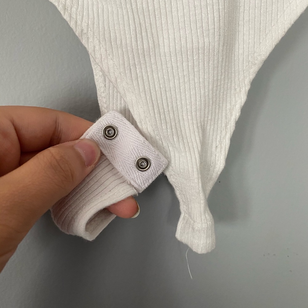 Windsor White Ribbed Bodysuit Adjustable Straps - Picture 2 of 6